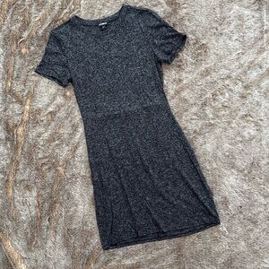 Express Charcoal Gray Short Sleeve Lightweight Sweater Mini Dress Small
